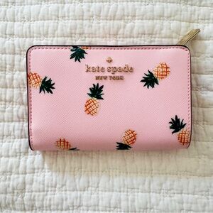 Kate Spade Medium Compact Bifold Wallet Pink Pineapple